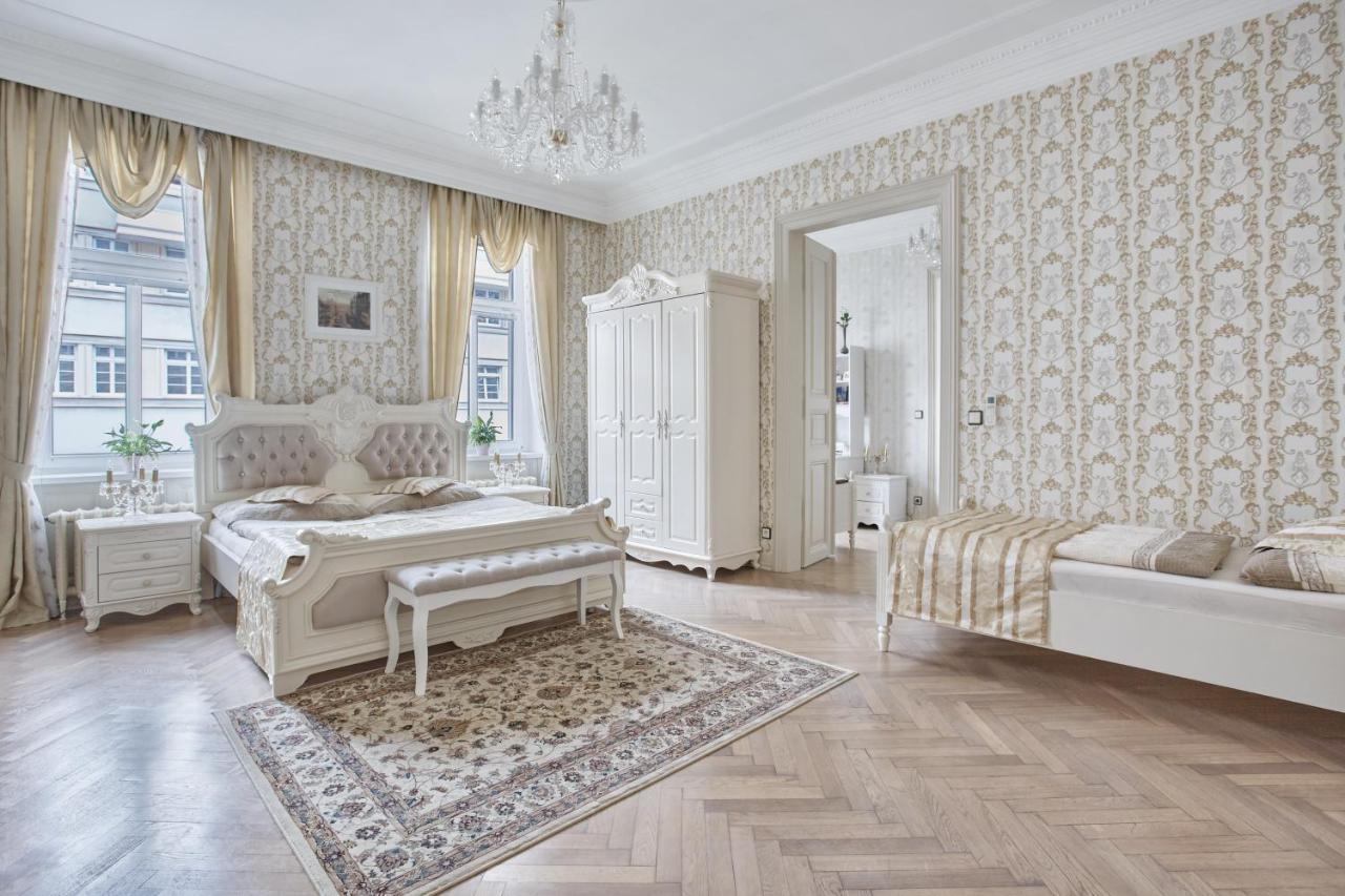 Luxury Nostalgia Apartment *